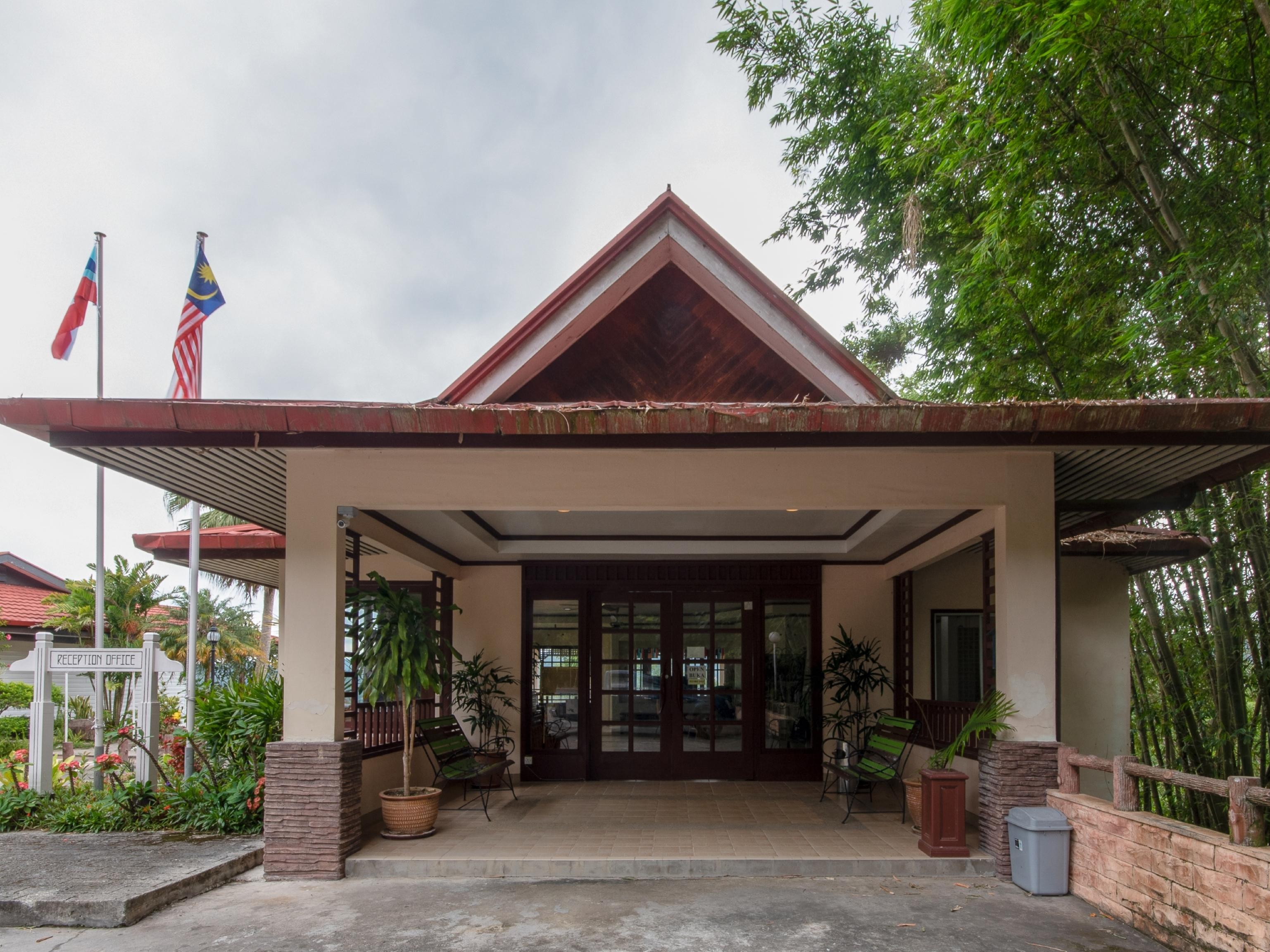Super Oyo 89300 Zen Garden Resort Kampong Kundassan Kültér fotó